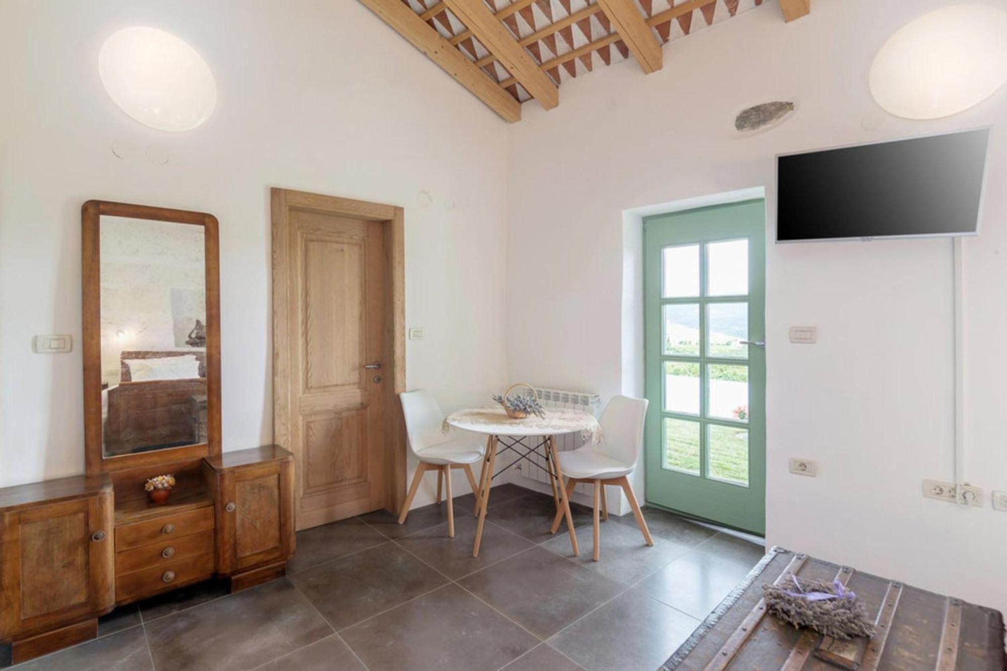 Pool & Sauna Villa Gizela - Happy Rentals Kojsko Bagian luar foto